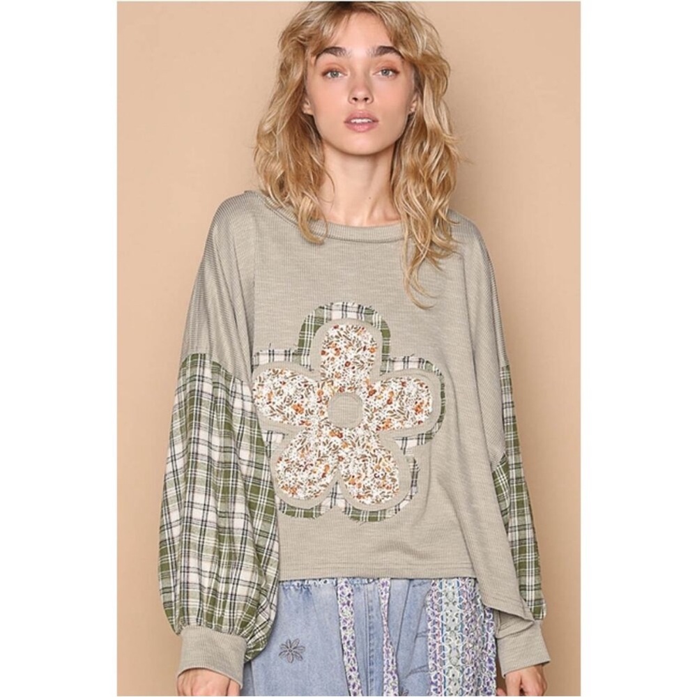 POL Sage Green Floral Patchwork Plaid Sleeve Sweatshirt Baggy Oversized Boho